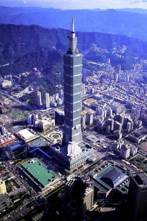 Taipei 101.  Con 101 pisos